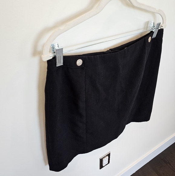 H&M Black Short Tailored Skirt Size 10 - Picture 4 of 8